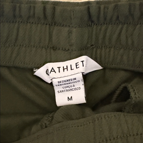 Athleta Women's Green Farallon Ankle Pants NWT - Picture 3 of 10